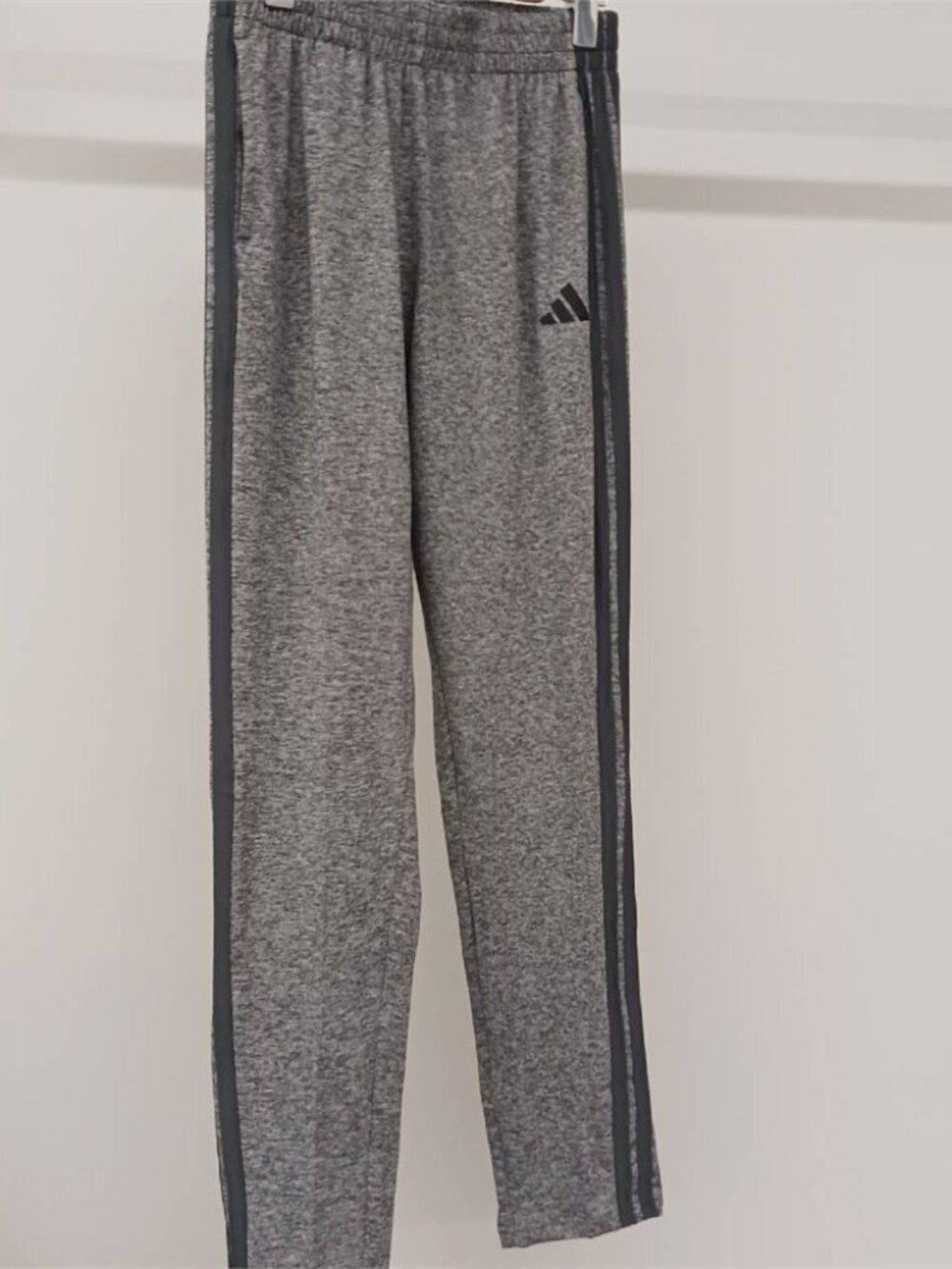 Kids Size Large (14/16) Adidas Boys Joggers Charcoal Mix